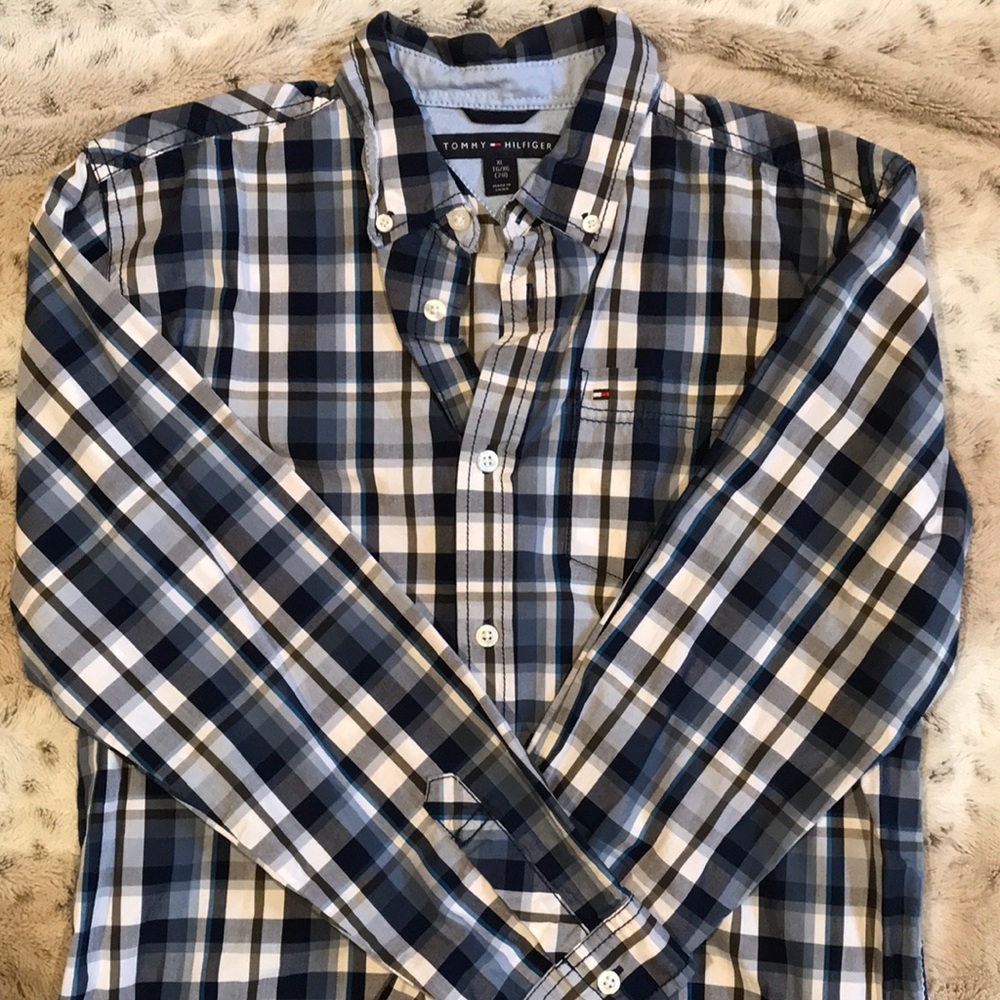 Boys size XL 20 Tommy Hilfiger shirt